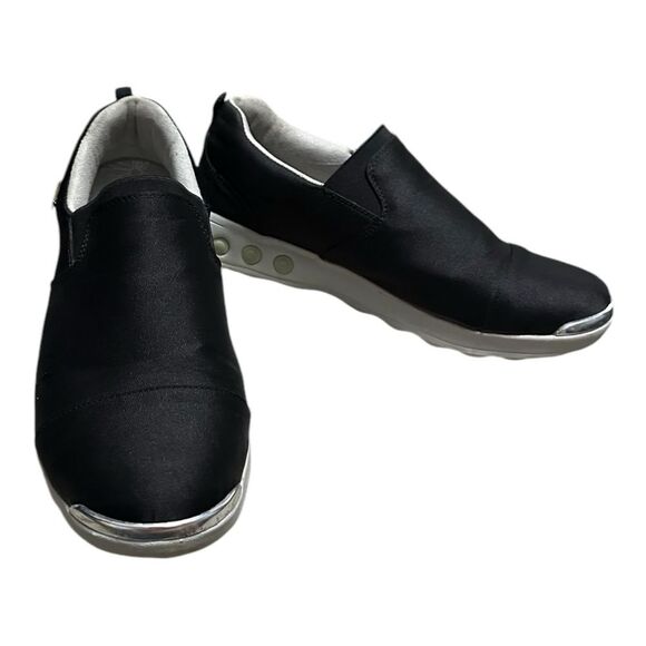 Therafit black Selena Lite Women's Shoe
Size 8.5-9 slip on - Picture 11 of 13